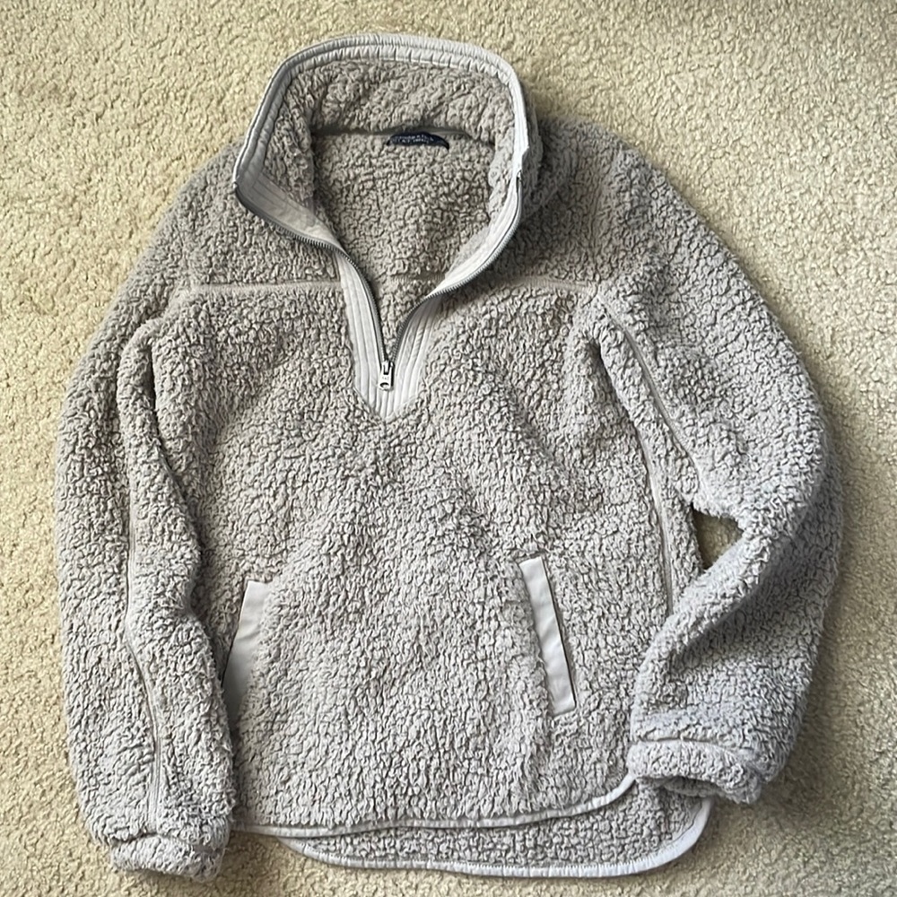 A&F Sherpa pullover